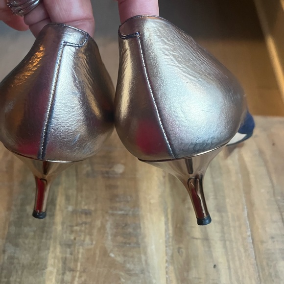 Jimmy Choo Women's navy blue Pumps - Picture 5 of 9